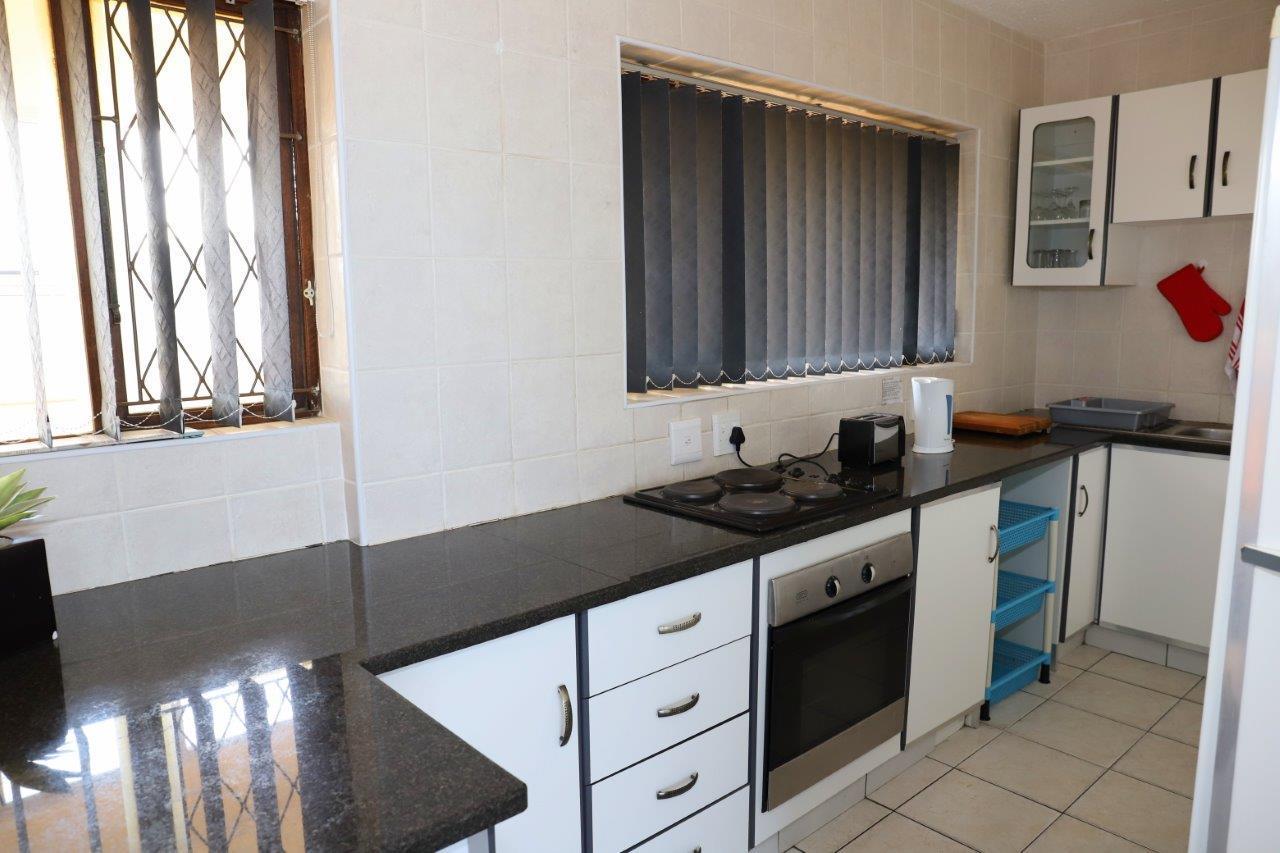 Sea Wave Holidays - Stella Maris Amanzimtoti Exterior foto